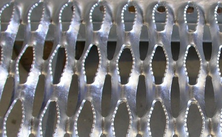 镀锌防滑板 镀锌防滑板