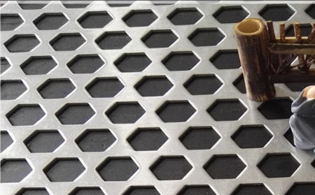 六边形铝板冲孔网