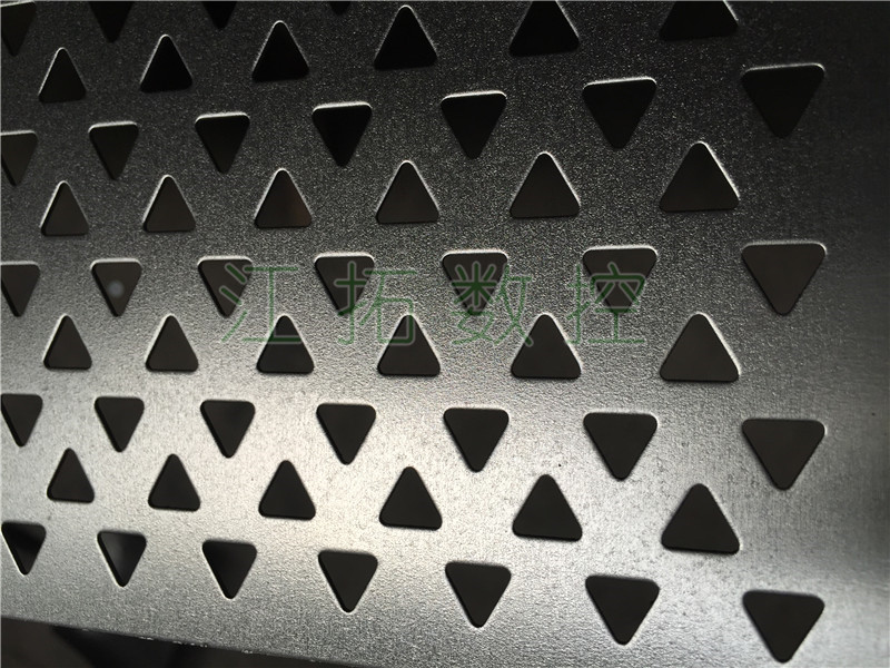 三角形孔不锈钢冲孔网