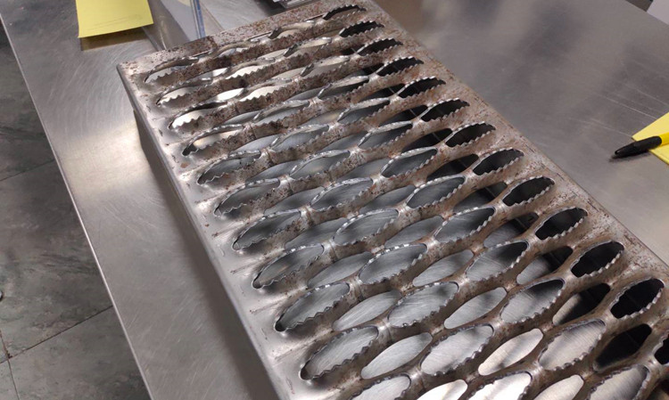 鳄鱼嘴防滑板 鳄鱼嘴防滑板